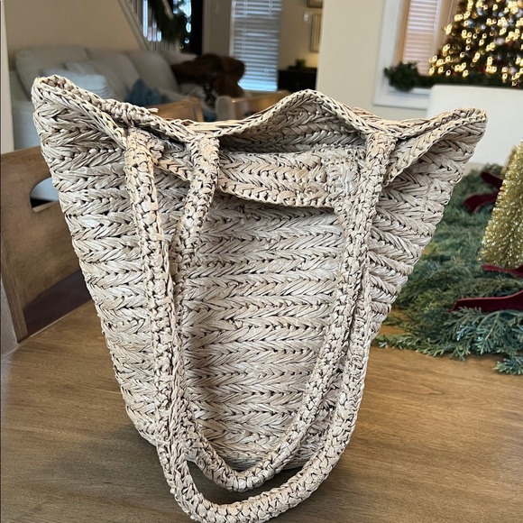 J. Crew Malta handwoven straw tote in Natural Straw OS NWT - Picture 3 of 8